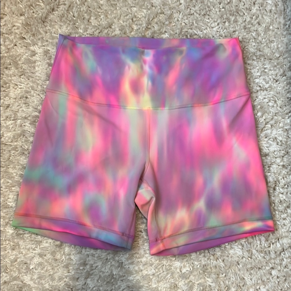 Lululemon Wunder train high rise shorts. Size 10. Color psychedelic wash multi